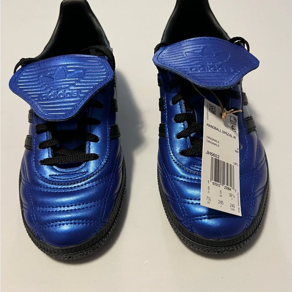 Women’s Adidas Handball Spezials Metallic Blue and Black , 7.5 - Picture 2 of 8